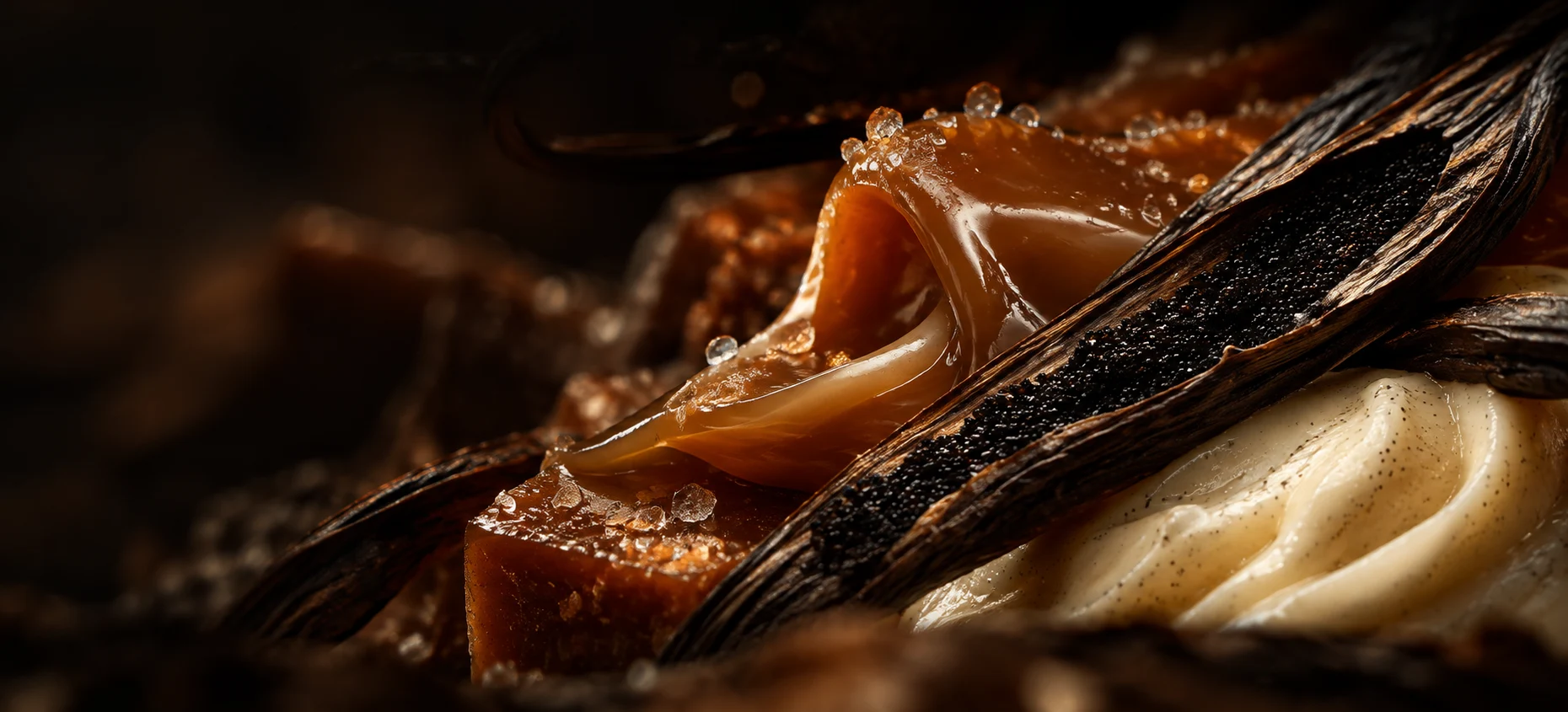 Caramelo ámbar, vainilla y crema en primer plano